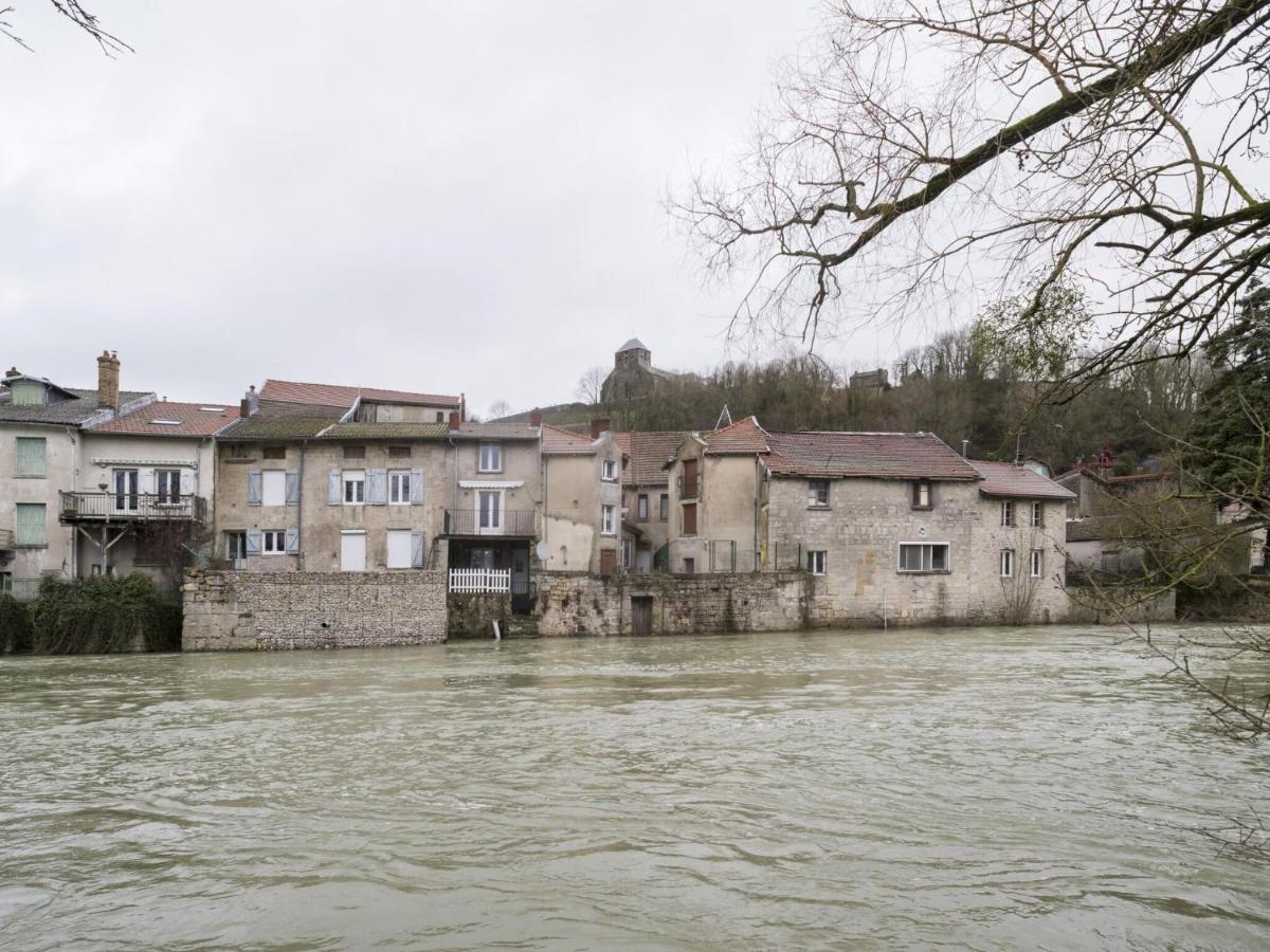 Lovely Holiday Home Near Joset Alain Dun-sur-Meuse 외부 사진