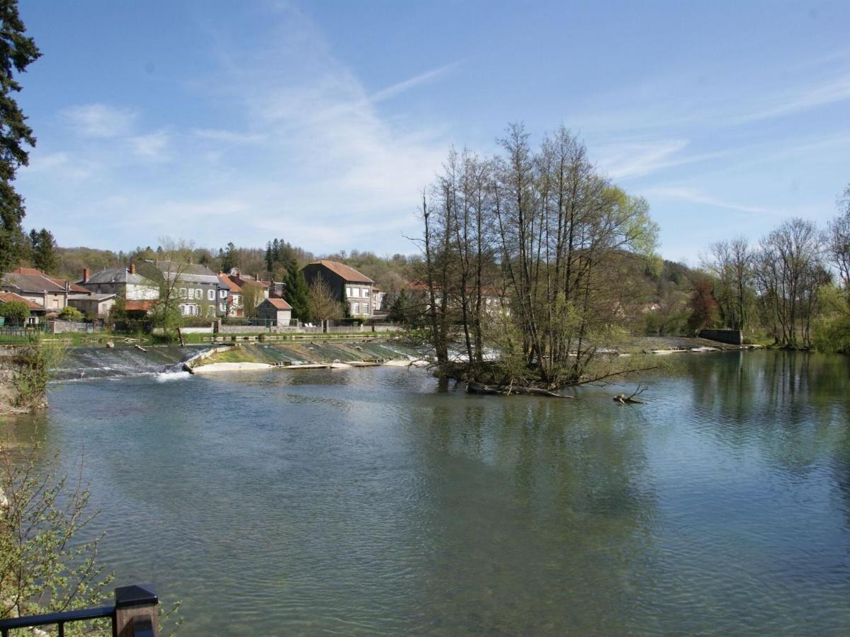 Lovely Holiday Home Near Joset Alain Dun-sur-Meuse 외부 사진